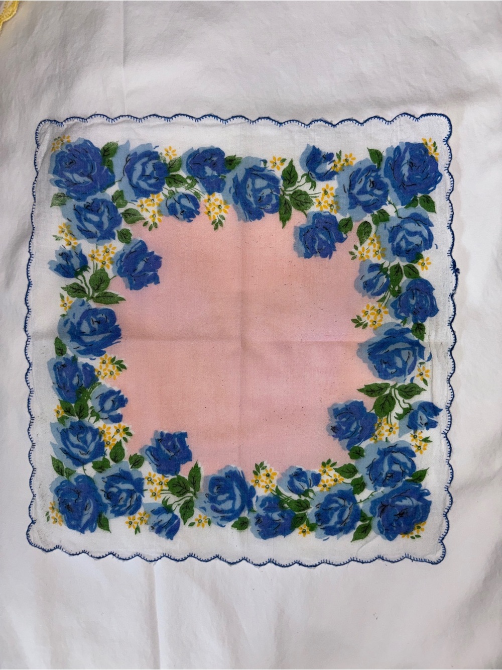 Dainty printed ladies handkerchiefs - Picture 5 of 6